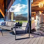 Tatra Heaven & Jacuzzi * Косцелиско
