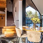 Апартаменты Tatra Heaven & Jacuzzi