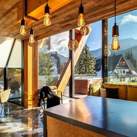 Tatra Heaven & Jacuzzi Косцелиско